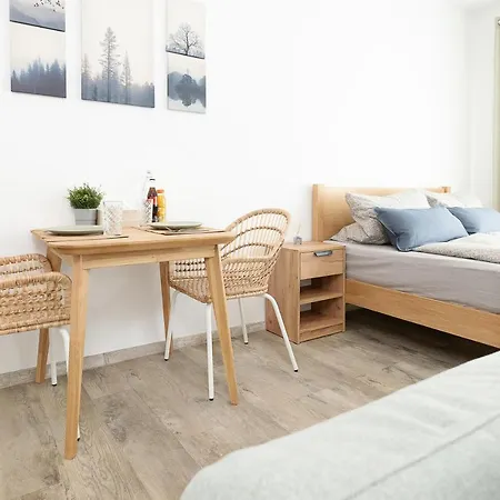 Apart4me Scandi Geislingen Zentral Mit Parkplatz Apartamento Geislingen an der Steige